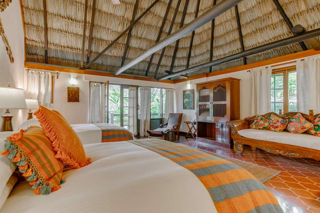 The Lodge At Chaacreek San Ignacio Phòng bức ảnh