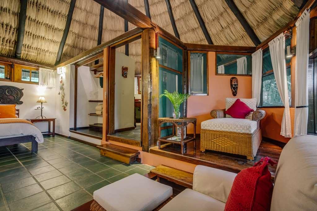 The Lodge At Chaacreek San Ignacio Phòng bức ảnh