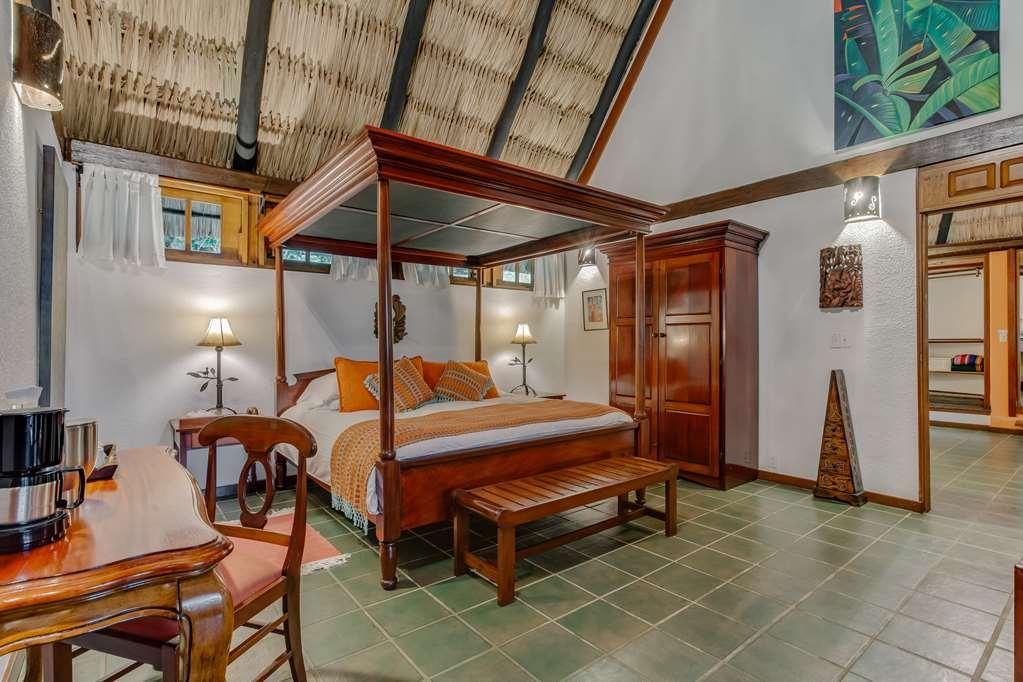 The Lodge At Chaacreek San Ignacio Phòng bức ảnh