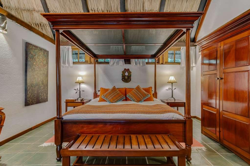 The Lodge At Chaacreek San Ignacio Phòng bức ảnh